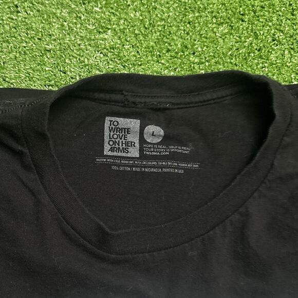 TWLOHA "Hope Remains" T-Shirt - Picture 4 of 5